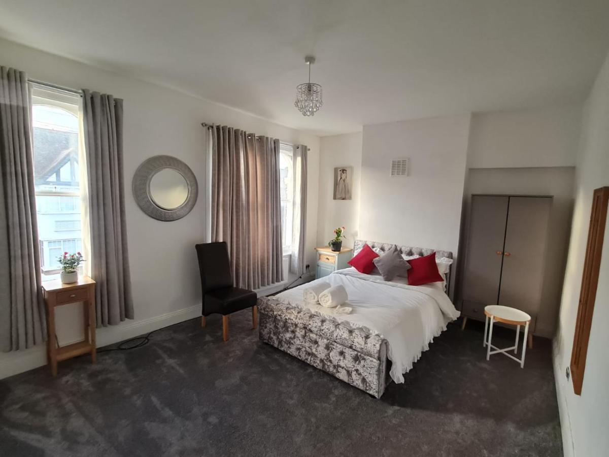 3-Bed House In London Self-Contained In Ladywell Villa Dış mekan fotoğraf