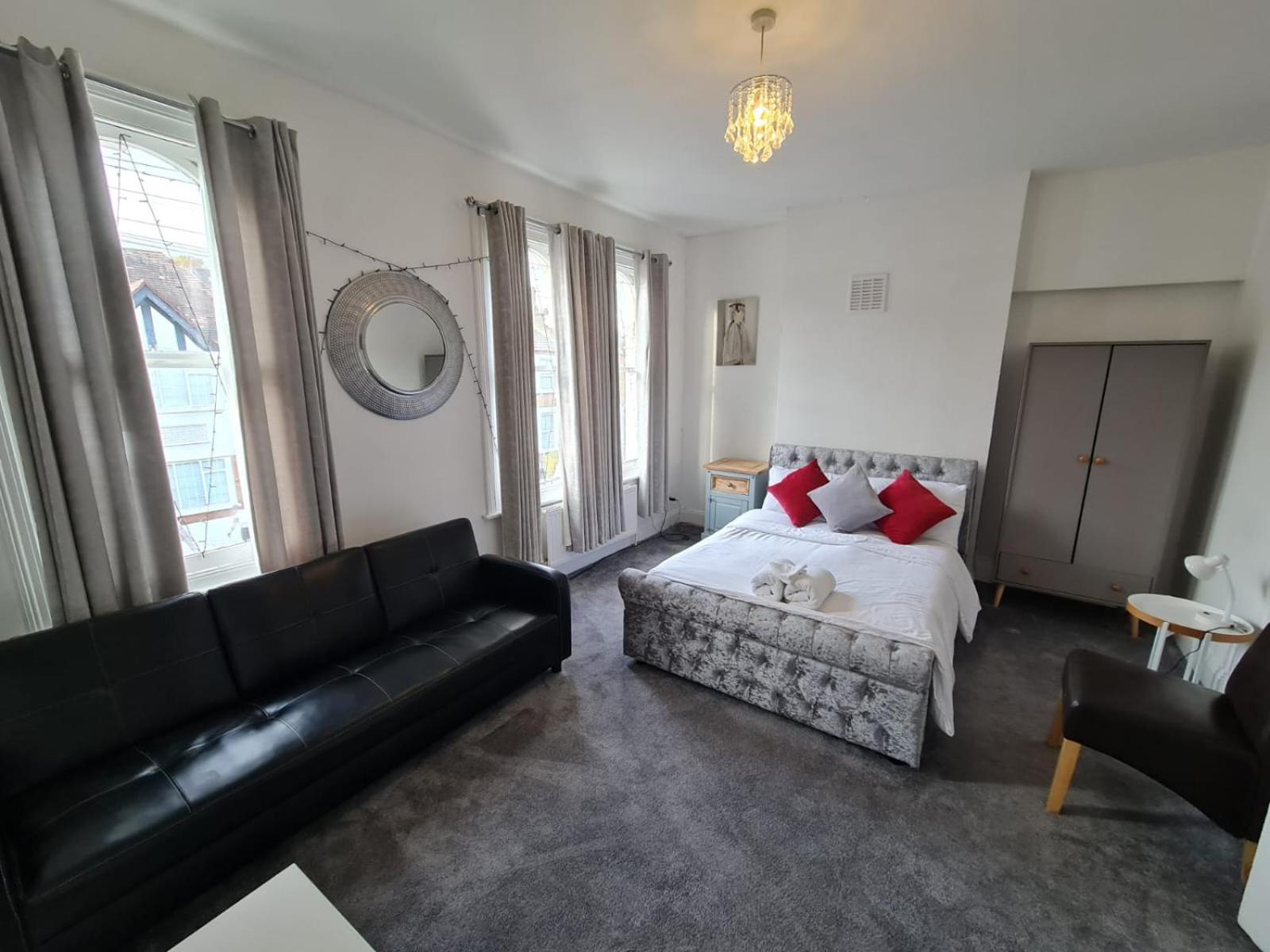 3-Bed House In London Self-Contained In Ladywell Villa Dış mekan fotoğraf